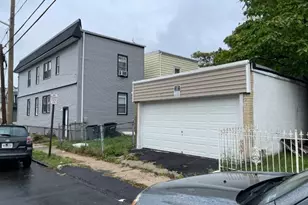 107 Delmar Pl, Irvington, NJ 07111 - Photo 4