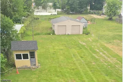 4 Arlington Pl, Piscataway Township, NJ 08854 - Photo 2