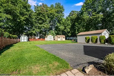 31 Elizabeth St, Caldwell Boro Twp., NJ 07006 - Photo 26