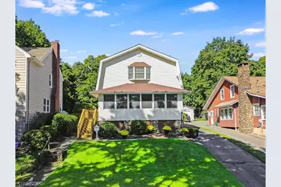 31 Elizabeth St, Caldwell, NJ 07006 - Photo 1