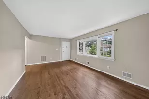 5 Stanford Dr, Bridgewater, NJ 08807 - Photo 8