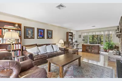 8 Stacy Ln, Bernards Township, NJ 07920 - Photo 12