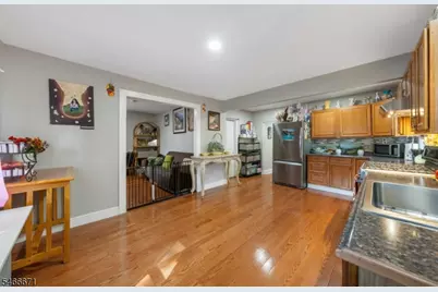 1357 S 2nd St, Plainfield, NJ 07063 - Photo 6