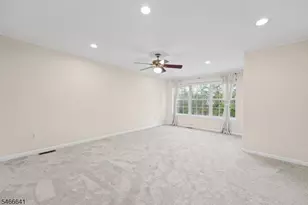 38 Gordon Cir, Parsippany, NJ 07054 - Photo 16