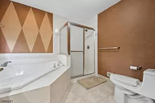 38 Gordon Cir, Parsippany, NJ 07054 - Photo 22