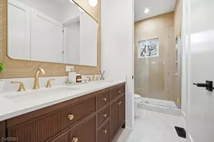 38 Willow St, Millburn, NJ 07041 - Photo 8