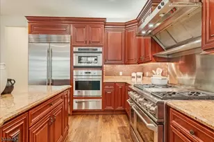 32 Tillou Rd W, South Orange, NJ 07079 - Photo 24