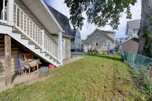 814 Kilsyth Rd, Elizabeth, NJ 07208 - Photo 12