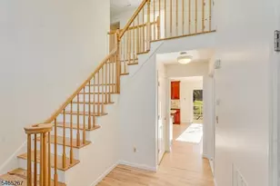 2 Quincy Dr, Jefferson Township, NJ 07438 - Photo 4