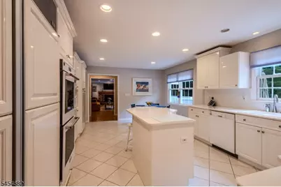 6 Burlington Ln, East Brunswick Township, NJ 08816 - Photo 16