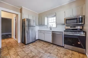 104 Walnut St, Bloomfield, NJ 07003 - Photo 28