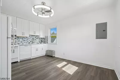 172 High St, South Bound Brook Boro, NJ 08880 - Photo 10