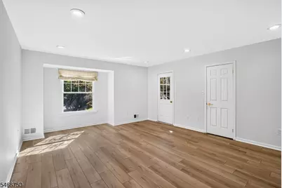 70 Village Cir, Bridgewater Twp., NJ 08807 - Photo 22