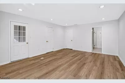 70 Village Cir, Bridgewater Twp., NJ 08807 - Photo 24