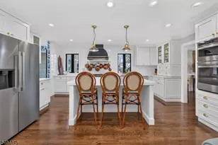607 West Sidney Rd, Franklin Township, NJ 08867 - Photo 8