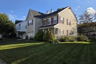 41 Magellan Way, Franklin Township, NJ 08823 - Photo 2