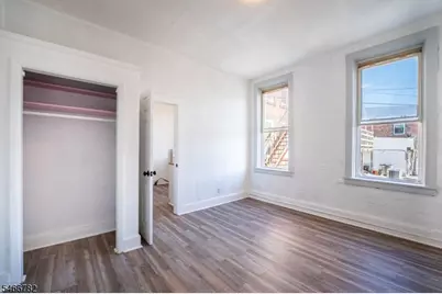 7 Main St, Newton, NJ 07860 - Photo 2