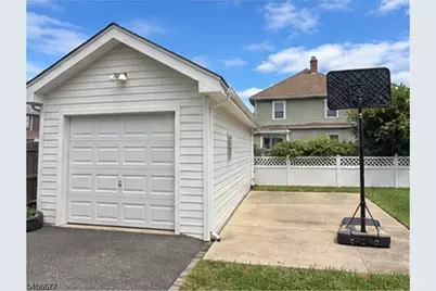 68 Macarthur Ave, Bloomfield, NJ 07003 - Photo 10