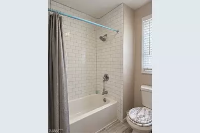 68 Macarthur Ave, Bloomfield, NJ 07003 - Photo 8