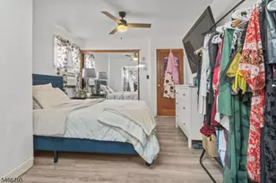 484 Raritan Rd, Roselle, NJ 07203 - Photo 24