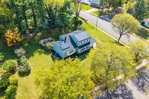 35 Patton Dr, Franklin Township, NJ 08873 - Photo 2