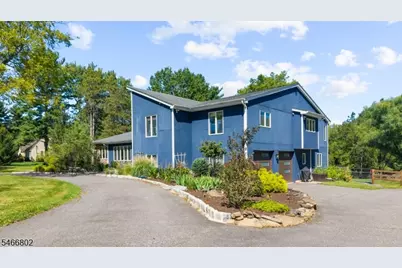11 White Bridge Rd, Franklin Township, NJ 08867 - Photo 4