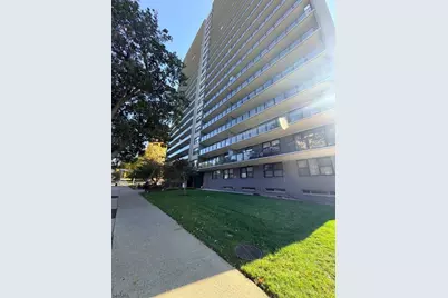285 Aycrigg Ave #F, Passaic, NJ 07055 - Photo 2