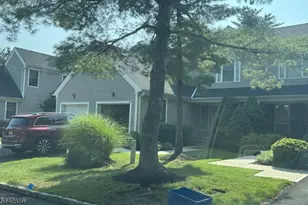 42 Myrtle Ct, Readington, NJ 08889 - Photo 1