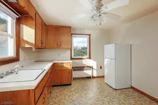 66 Jannarone St, Belleville, NJ 07109 - Photo 22