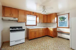 66 Jannarone St, Belleville, NJ 07109 - Photo 20