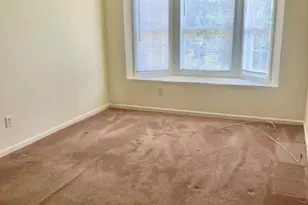 195 Cambridge Ct, Clifton, NJ 07014 - Photo 10