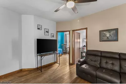 76 Prospect Ave, Bayonne, NJ 07002 - Photo 6