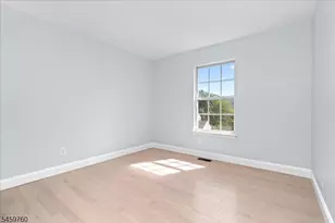 117 Hillside Dr, Hamburg, NJ 07419 - Photo 24