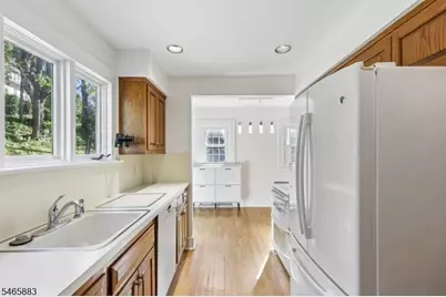 147 Glen Ave, Millburn, NJ 07041 - Photo 16