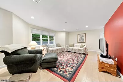 66 Woodside Ave, Hawthorne, NJ 07506 - Photo 26