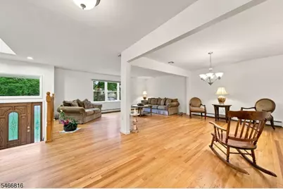 66 Woodside Ave, Hawthorne, NJ 07506 - Photo 2