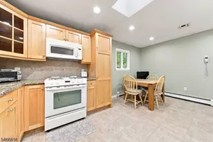 66 Woodside Ave, Hawthorne, NJ 07506 - Photo 8