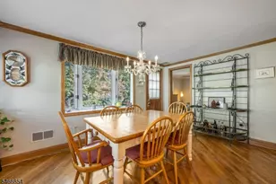 53 Hillcrest Dr, Wayne, NJ 07470 - Photo 12