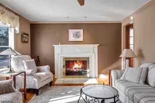 53 Hillcrest Dr, Wayne, NJ 07470 - Photo 4