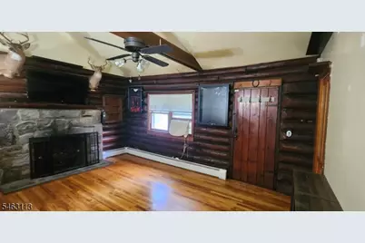 34 Hillside Ave, Jefferson Township, NJ 07460 - Photo 6