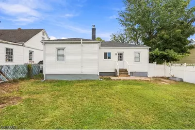 28 Newport Ave, Franklin Township, NJ 08873 - Photo 24