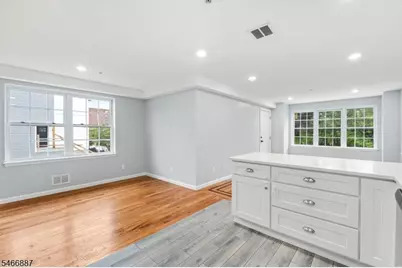 734 Bergen St, Newark, NJ 07108 - Photo 4