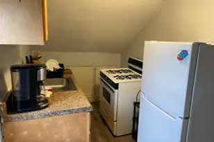 318 E 1st Ave, Roselle, NJ 07203 - Photo 6