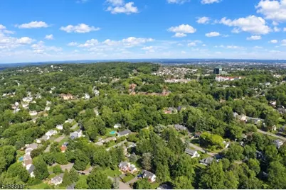 110 Kingwood Dr, Little Falls Township, NJ 07424 - Photo 16