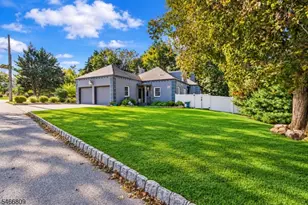 110 Kingwood Dr, Little Falls Township, NJ 07424 - Photo 4
