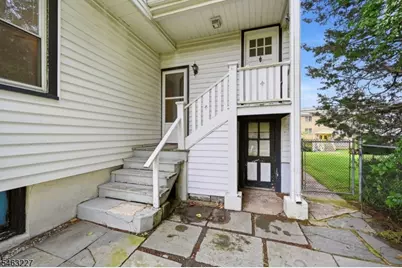 70 Rowland Ave, Clifton, NJ 07012 - Photo 14