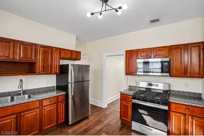 731 18th Ave, Irvington, NJ 07111 - Photo 6