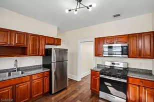 731 18th Ave, Irvington, NJ 07111 - Photo 6