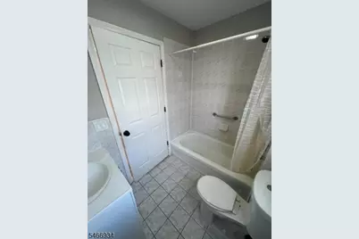 525 Jefferson Ave #2, Elizabeth, NJ 07201 - Photo 4