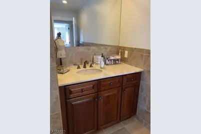594 Union Blvd #1, Totowa, NJ 07512 - Photo 12